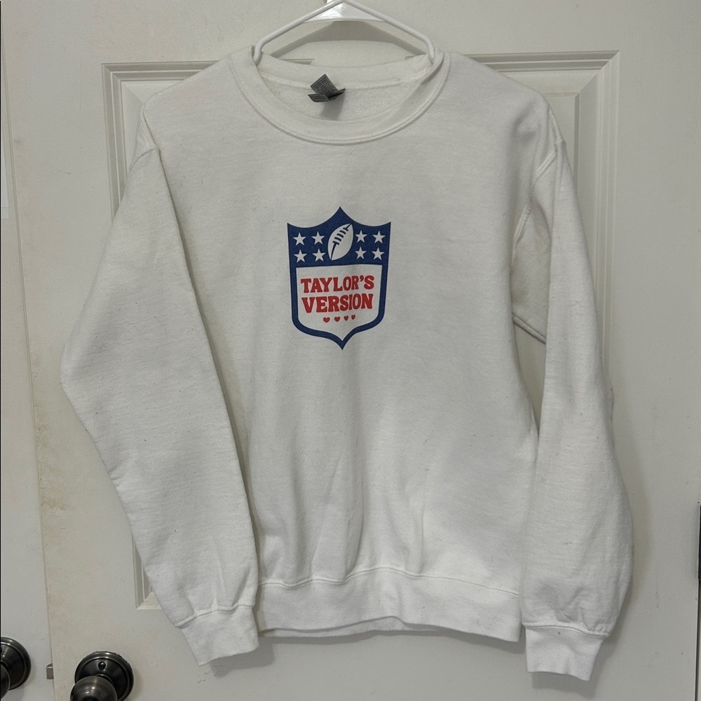 Taylor's Version Crewneck Sweatshirt size small white Gilden cotton blend